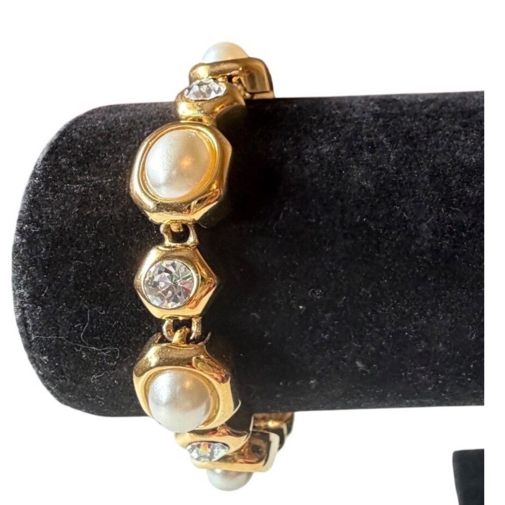 Joan Rivers Gold Tone Faux Pearl and Crystal Link Bracelet Vintage Style 7.5"